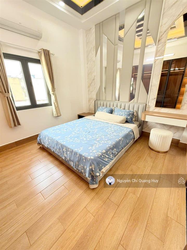 Nhà phố khu dân cư dân trí cao, đồng bộ  đường 8m đào tông nguyên  5m x 13,5m sổ hồng giá 7,69 tỷ