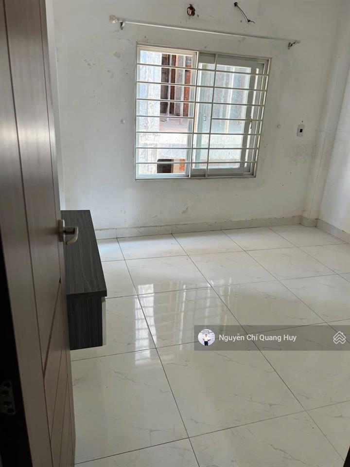 Nhà phố hiện đại, vị trí đẹp  hẻm thẳng 3,5m bùi văn ba quận 07  3,3x10m sổ hồng giá 4,86 tỷ