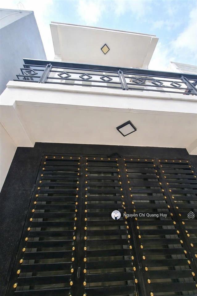 Nhà phố hiện đại, vị trí đẹp  hẻm thẳng 3,5m bùi văn ba quận 07  3,3x10m sổ hồng giá 4,86 tỷ