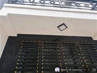 Nhà phố hiện đại, vị trí đẹp  hẻm thẳng 3,5m bùi văn ba quận 07  3,3x10m sổ hồng giá 4,86 tỷ