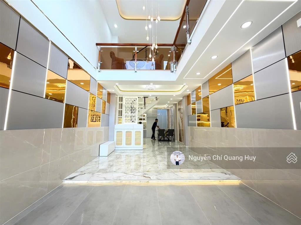 Nhà phố hiện đại đường rộng 8m 1979 huỳnh tấn phát  khu dân cư dân trí cao  4m x 19m giá 8,2 tỷ