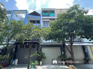 Nhà phố hiện đại khu dân trí cao, an ninh  đường rộng 12m 1979 huỳnh tấn phát  4x16m giá 9,5 tỷ