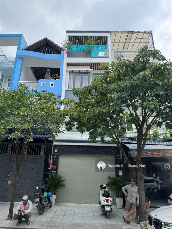 Nhà phố hiện đại khu dân trí cao, an ninh  đường rộng 12m 1979 huỳnh tấn phát  4x16m giá 9,5 tỷ