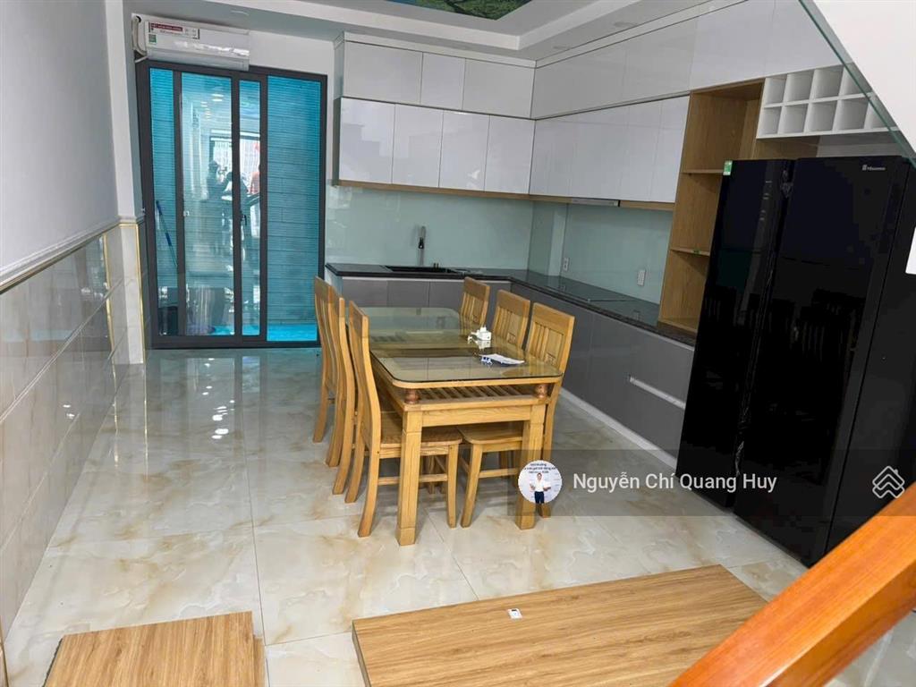 Nhà phố hiện đại khu dân trí cao, an ninh  đường rộng 12m 1979 huỳnh tấn phát  4x16m giá 9,5 tỷ
