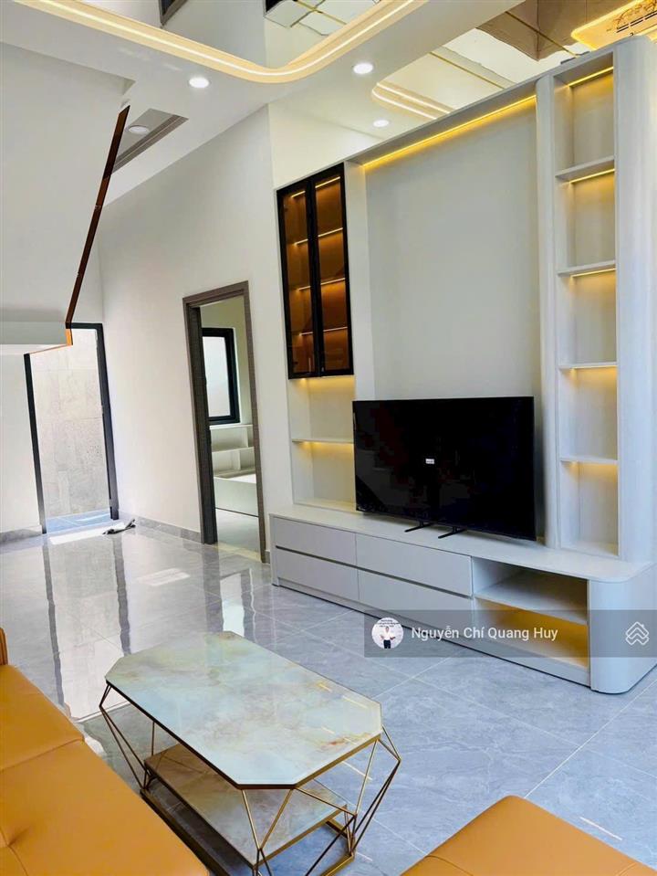 Nhà phố xây dựng mới  đầy đủ nội thất hẻm thông thoáng 1942 huỳnh tấn phát 6,4m x 10m giá 6,49 tỷ