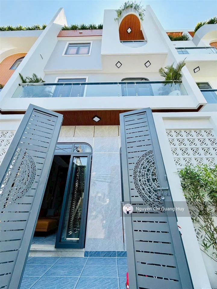Nhà phố xây dựng mới  đầy đủ nội thất hẻm thông thoáng 1942 huỳnh tấn phát 6,4m x 10m giá 6,49 tỷ