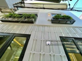 Nhà phố hiện đại, đủ nội thất  hẻm 3m lưu trọng lư  sổ hồng riêng , không quy hoạch  giá 3,99 tỷ