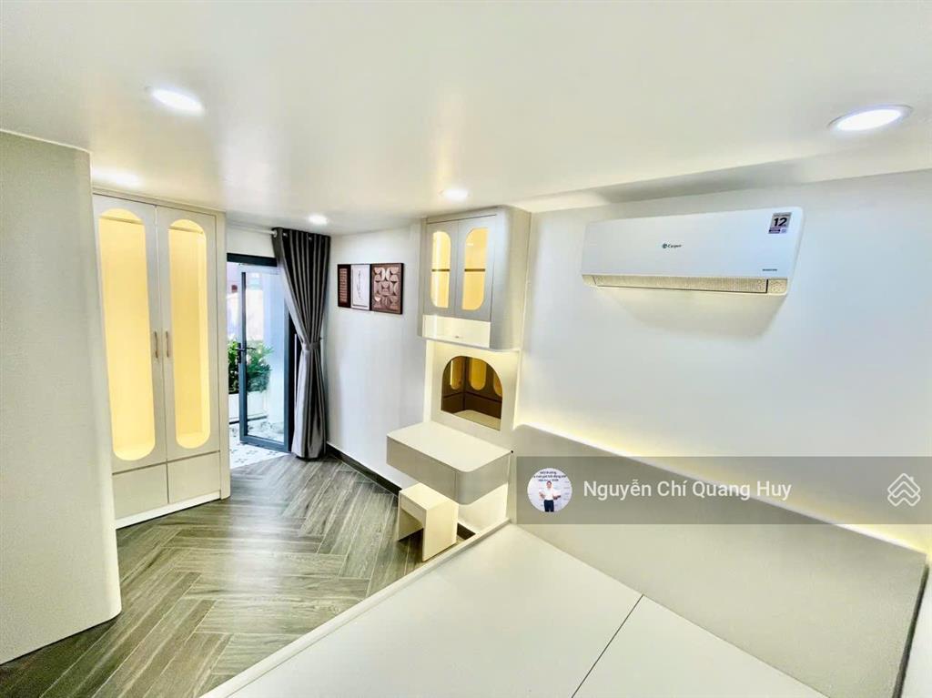 Nhà phố hiện đại, đủ nội thất  hẻm 3m lưu trọng lư  sổ hồng riêng, không quy hoạch  giá 3,99 tỷ