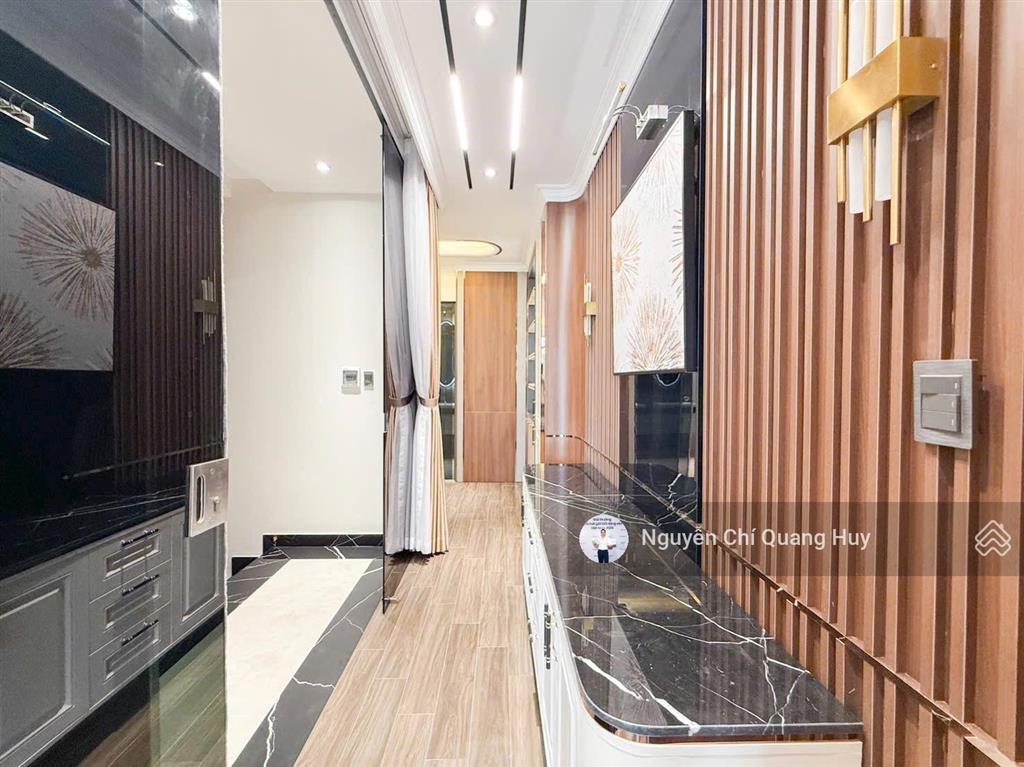 Nhà phố sang trọng đẳng cấp phong cách châu âu, có vỉa hè khu dân trí cao an ninh ngay phú mỹ hưng