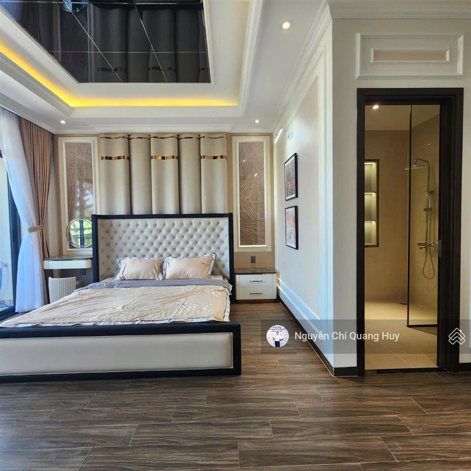 Nhà phố sang trọng đẳng cấp phong cách châu âu, có vỉa hè khu dân trí cao an ninh ngay phú mỹ hưng