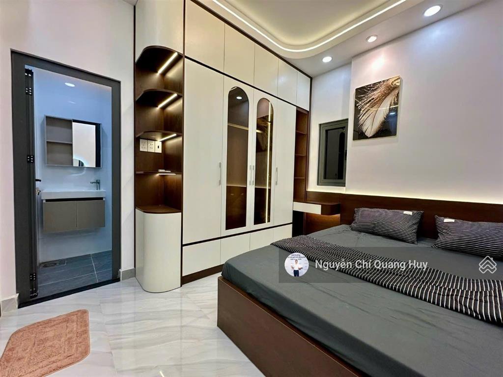 Nhà phố hiện đại, đủ nội thất  khu dân cư hiện hữu hẻm 3,5m 88 nguyễn văn quỳ gần nam long quận 7