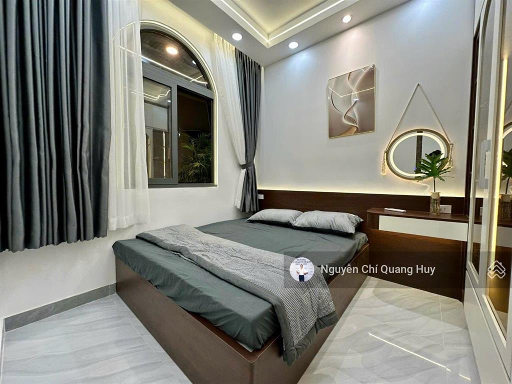 Nhà phố hiện đại, đủ nội thất  khu dân cư hiện hữu hẻm 3,5m 88 nguyễn văn quỳ gần nam long quận 7