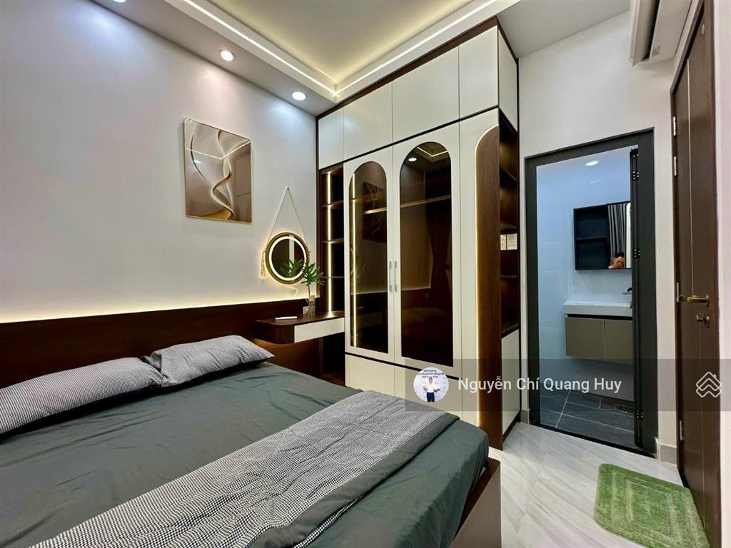 Nhà phố hiện đại, đủ nội thất  khu dân cư hiện hữu hẻm 3,5m 88 nguyễn văn quỳ gần nam long quận 7