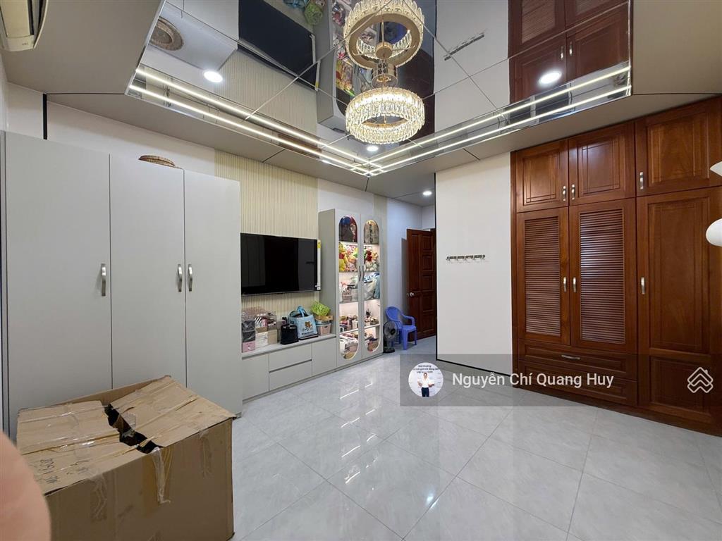 Nhà phố khu dân cư phú thuận, an ninh dân trí đường 10m vỉa hè kết nối phú mỹ hưng 300m giá 19,5 tỷ