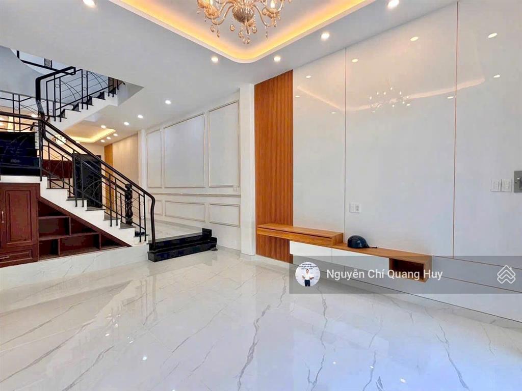 Nhà mặt tiền phan huy thực  vị trí đắc địa  sầm uất  đường 14m có vỉa hè  4m x 19m giá 16,8 tỷ