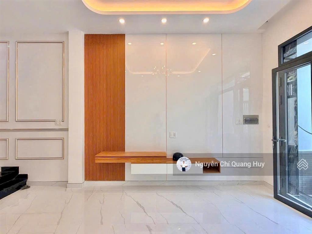 Nhà mặt tiền phan huy thực  vị trí đắc địa  sầm uất  đường 14m có vỉa hè  4m x 19m giá 16,8 tỷ