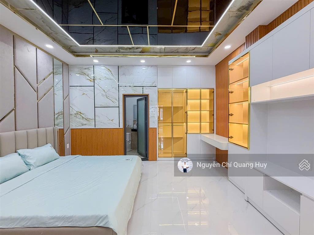 Nhà phố xây dựng mới, mặt tiền đường rộng 8m nguyễn thị hương  4,7m x 12m sổ hồng giá 7,5 tỷ