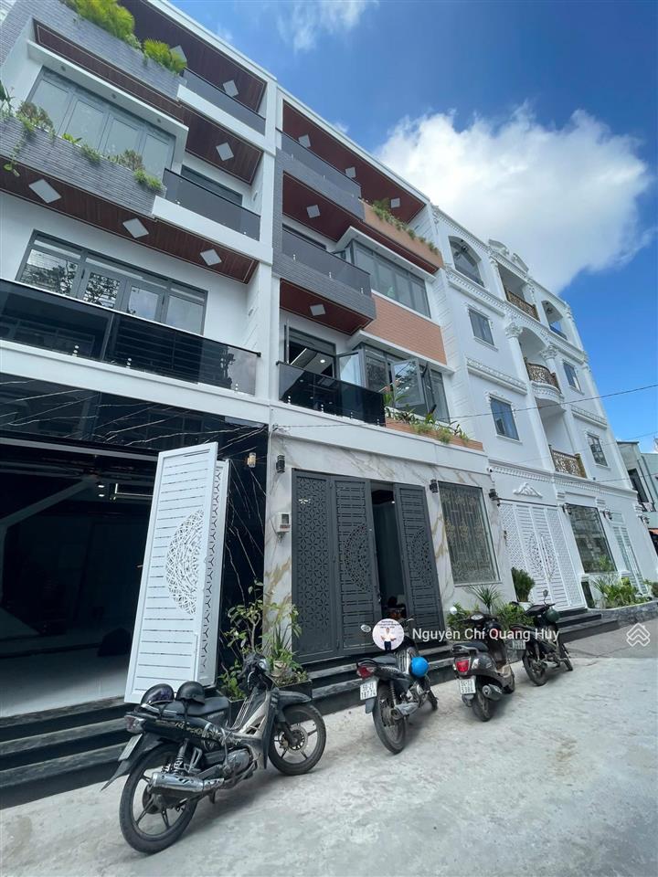 Nhà phố xây dựng mới, mặt tiền đường rộng 8m nguyễn thị hương  4,7m x 12m sổ hồng giá 7,5 tỷ