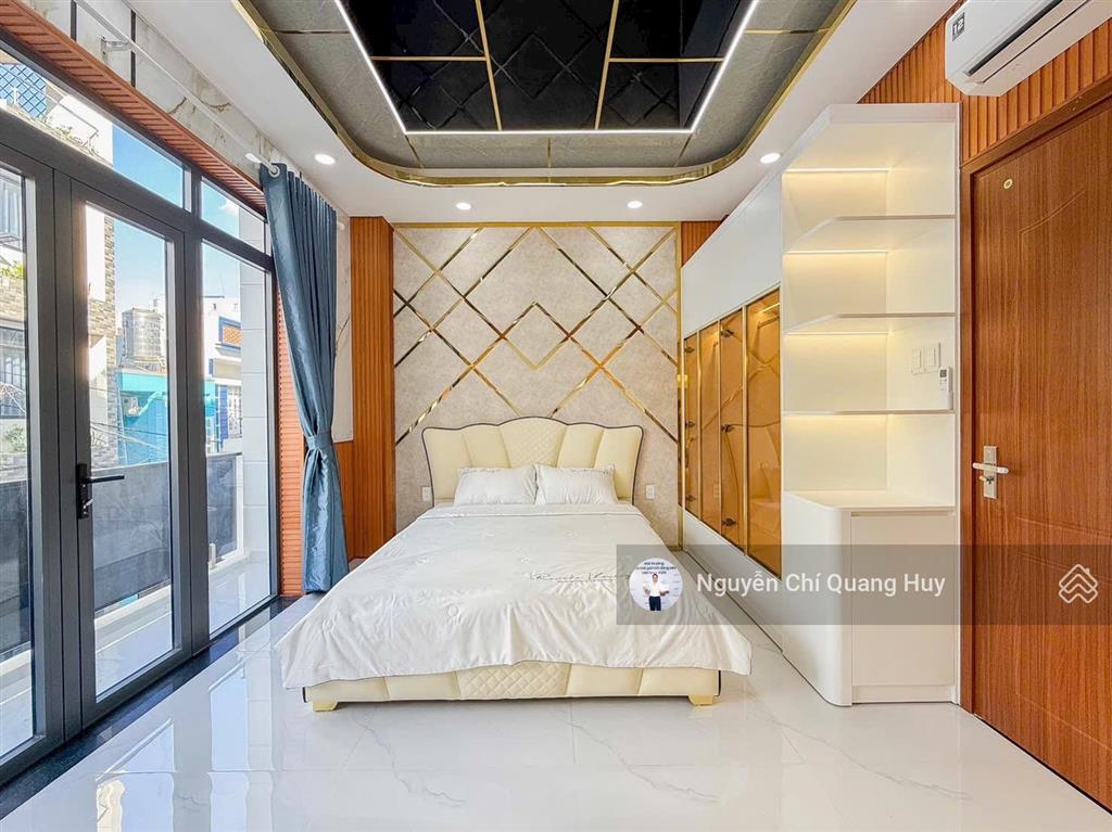 Nhà phố xây dựng mới, mặt tiền đường rộng 8m nguyễn thị hương  4,7m x 12m sổ hồng giá 7,5 tỷ