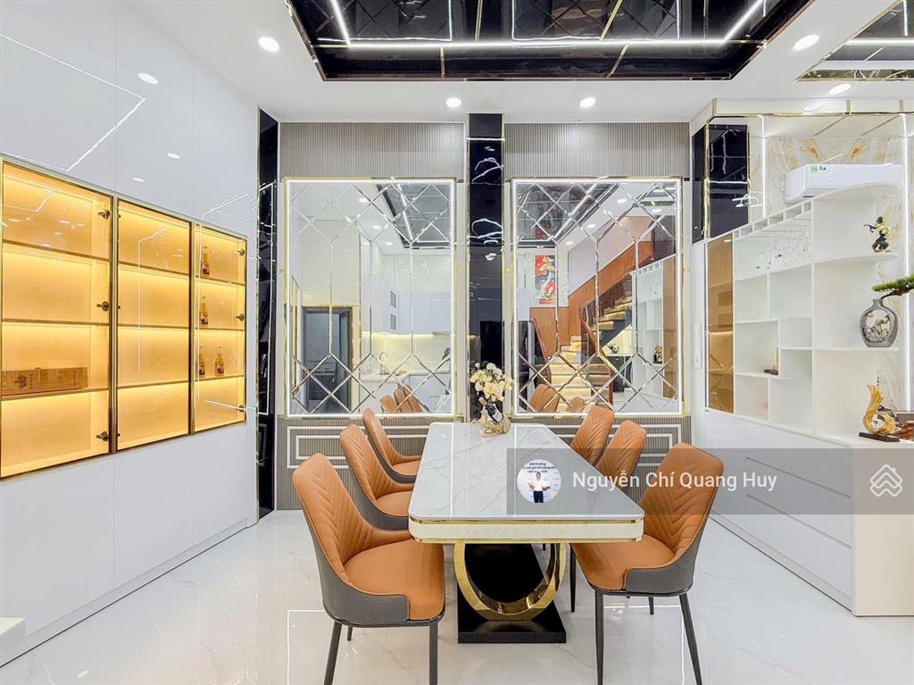Nhà phố xây dựng mới, mặt tiền đường rộng 8m nguyễn thị hương  4,7m x 12m sổ hồng giá 7,5 tỷ