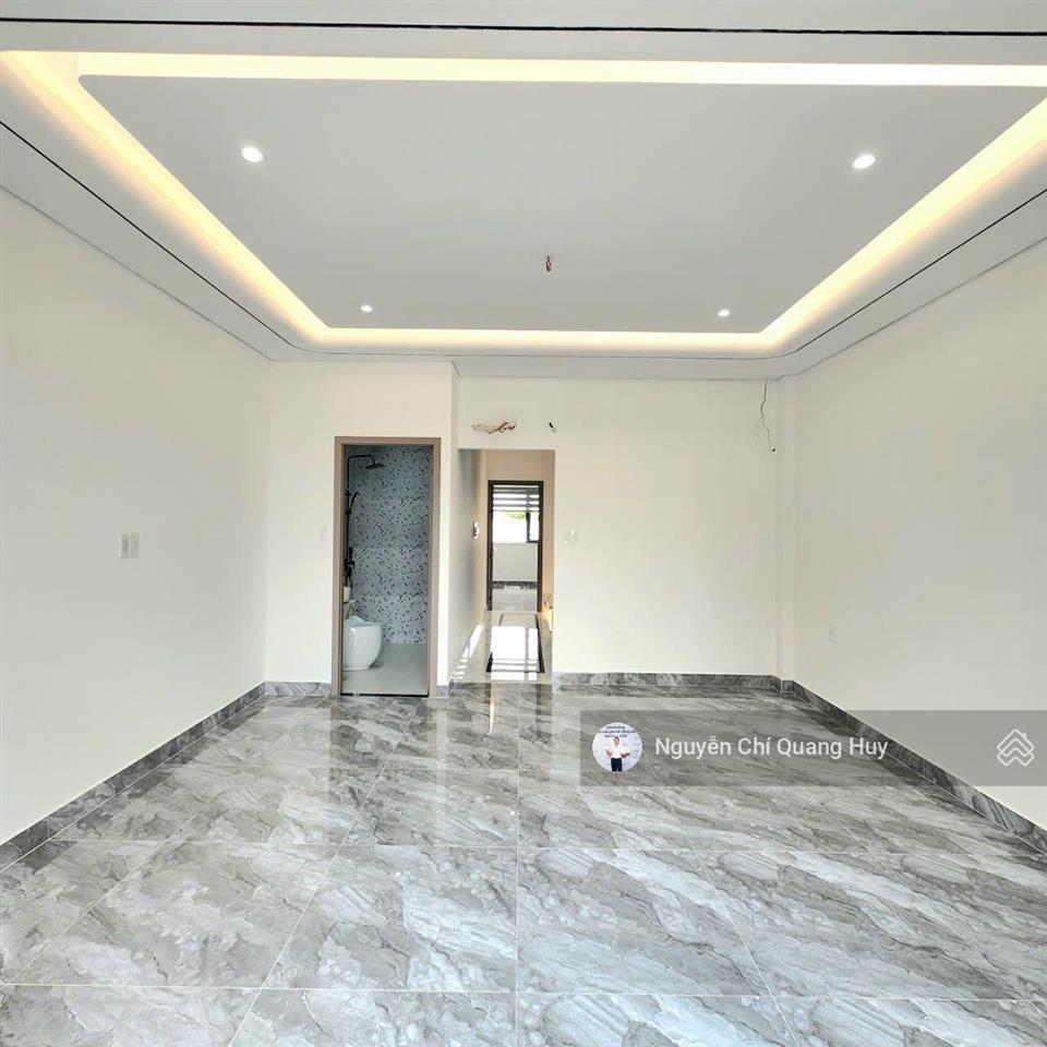 Nhà phố vị trí đắc địa mặt tiền lâm văn bền kinh doanh, văn phòng công ty  4,8m x 19m giá 29,9 tỷ
