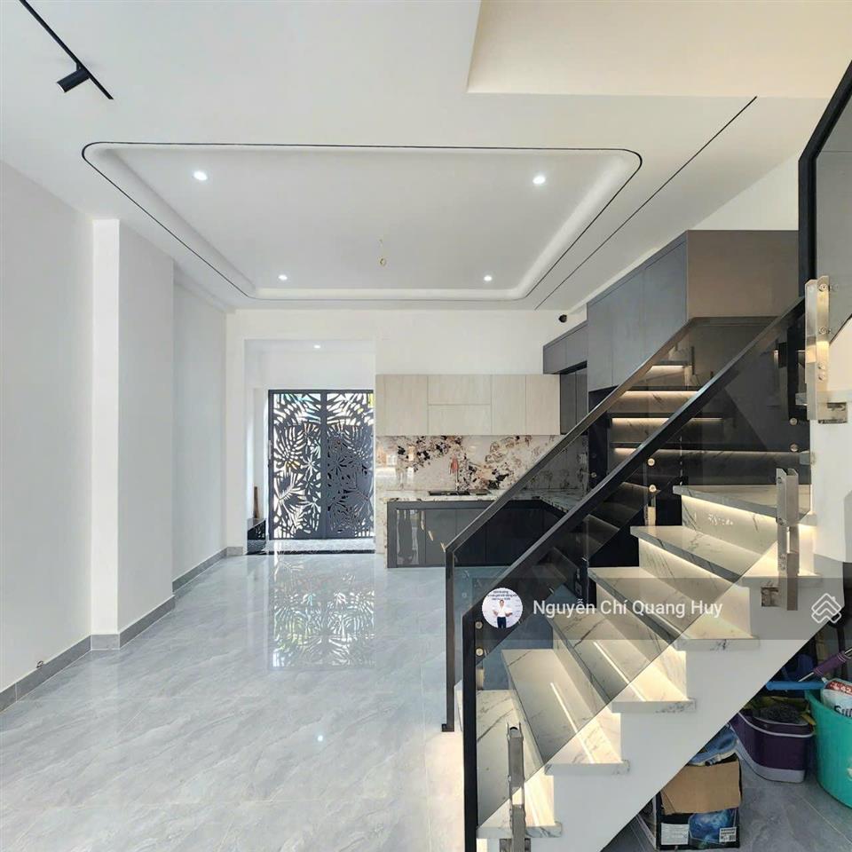 Nhà phố vị trí đắc địa mặt tiền lâm văn bền kinh doanh, văn phòng công ty  4,8m x 19m giá 29,9 tỷ