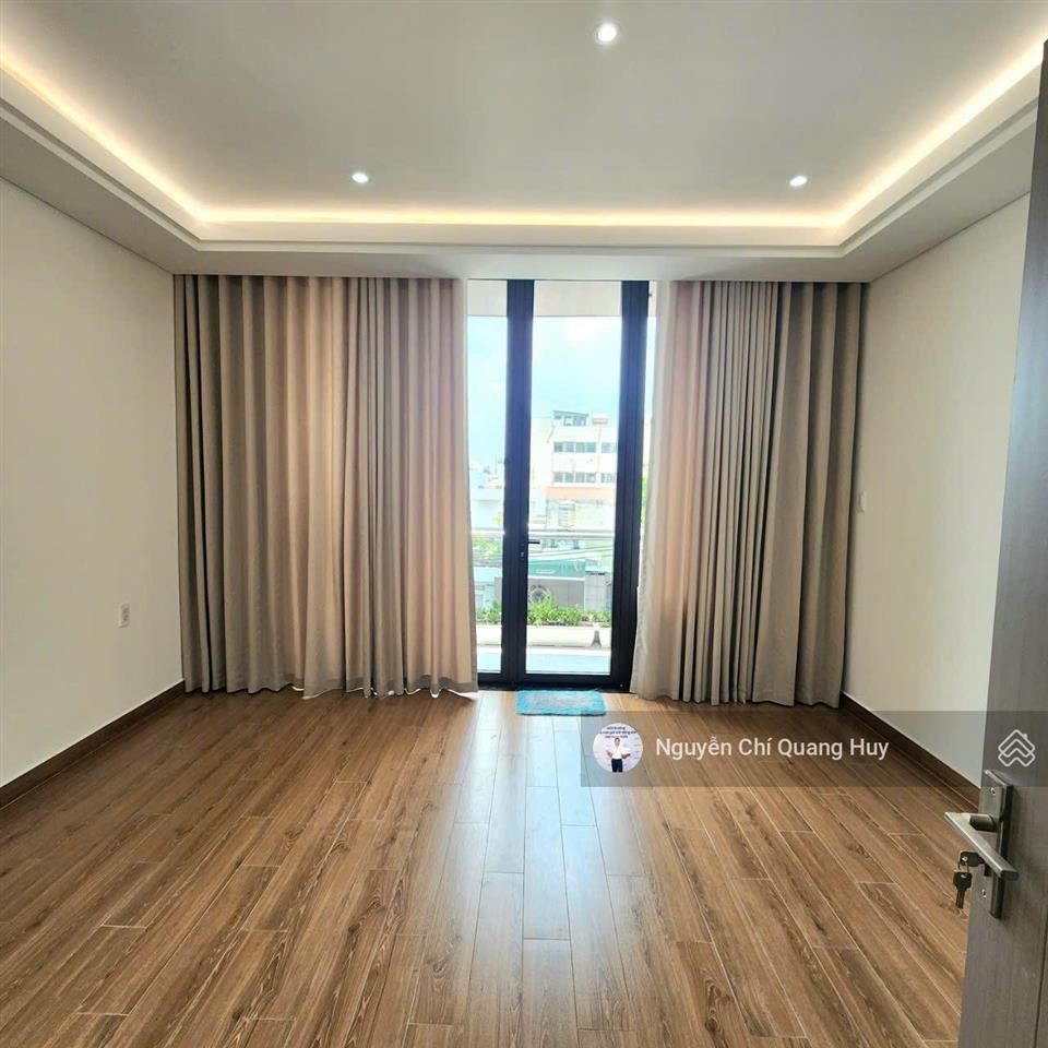 Nhà phố vị trí đắc địa mặt tiền lâm văn bền kinh doanh, văn phòng công ty  4,8m x 19m giá 29,9 tỷ