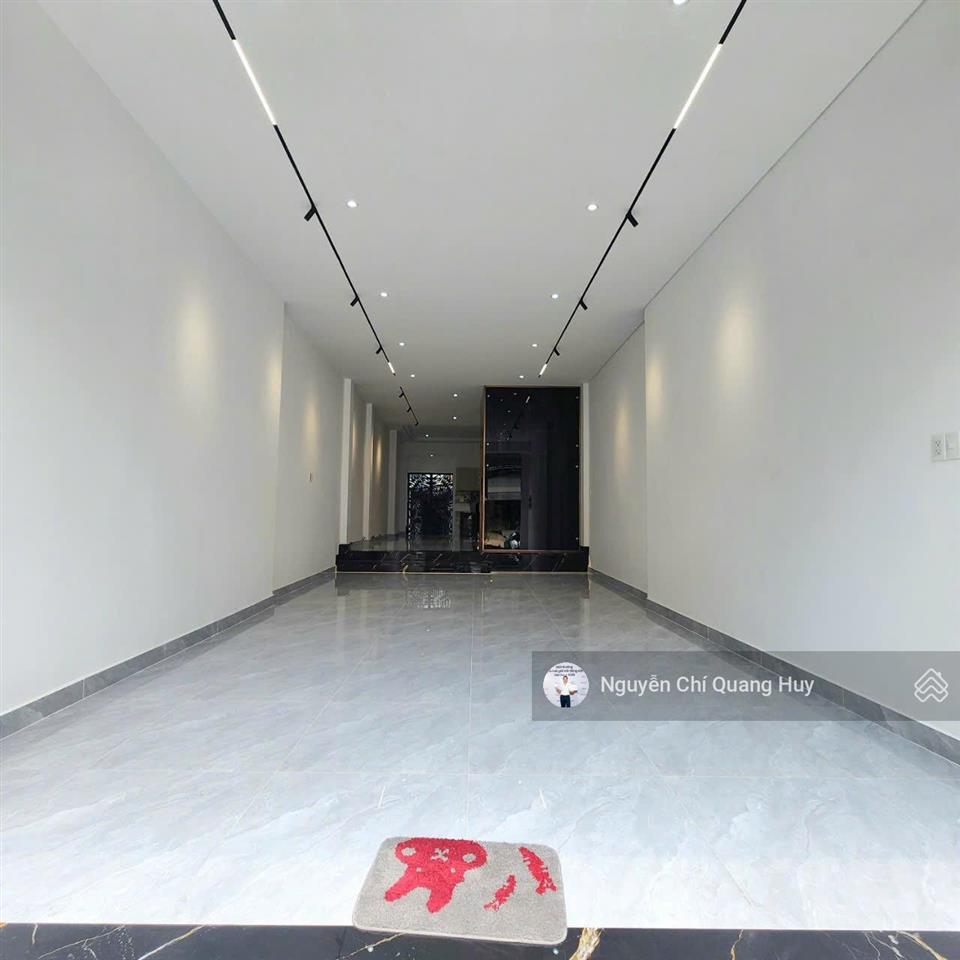 Nhà phố vị trí đắc địa mặt tiền lâm văn bền kinh doanh, văn phòng công ty  4,8m x 19m giá 29,9 tỷ