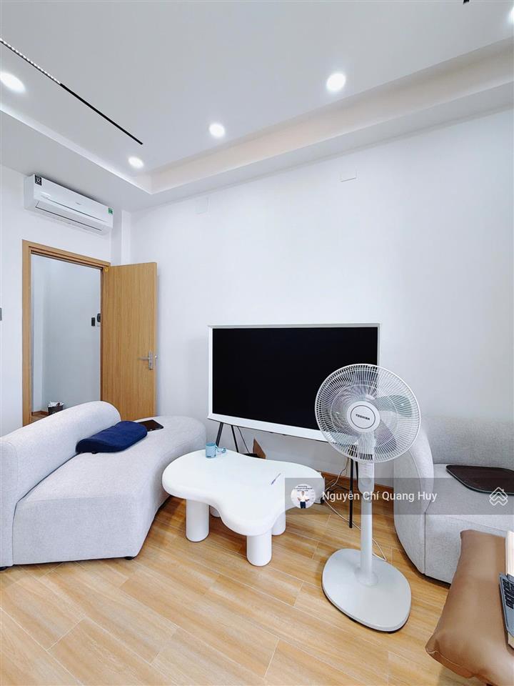 Nhà phố hiện đại  kết nối phú mỹ hưng 300m  hẻm rộng 8m huỳnh tấn phát  4,2m x 15m giá 11,99 tỷ