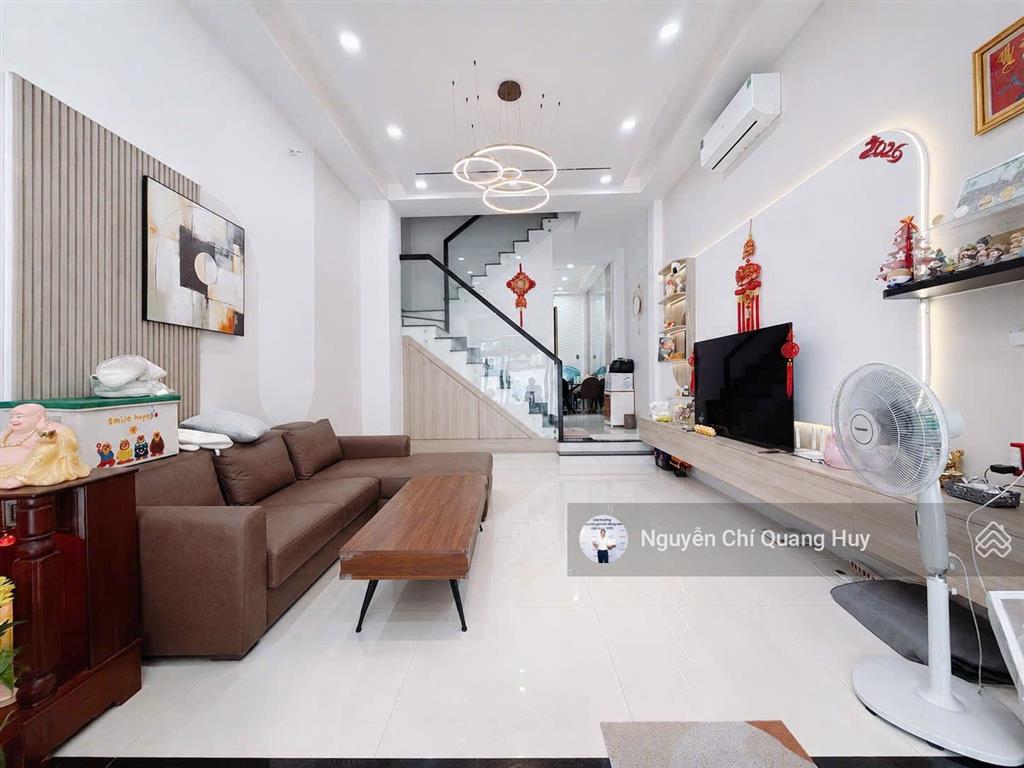 Nhà phố hiện đại  kết nối phú mỹ hưng 300m  hẻm rộng 8m huỳnh tấn phát  4,2m x 15m giá 11,99 tỷ