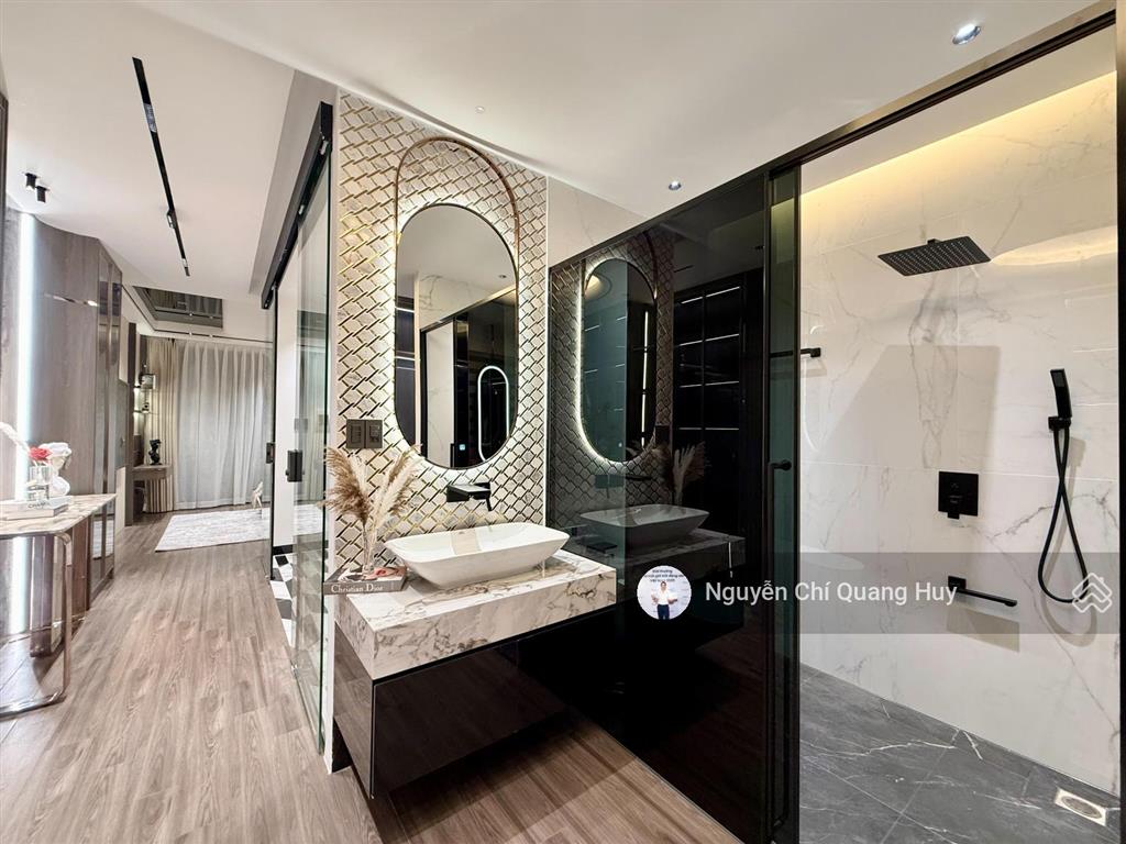 Nhà phố xây dựng mới  khu dân trí cao  đường thông 8m 1979 huỳnh tấn phát  4m x 13m giá 9,65 tỷ