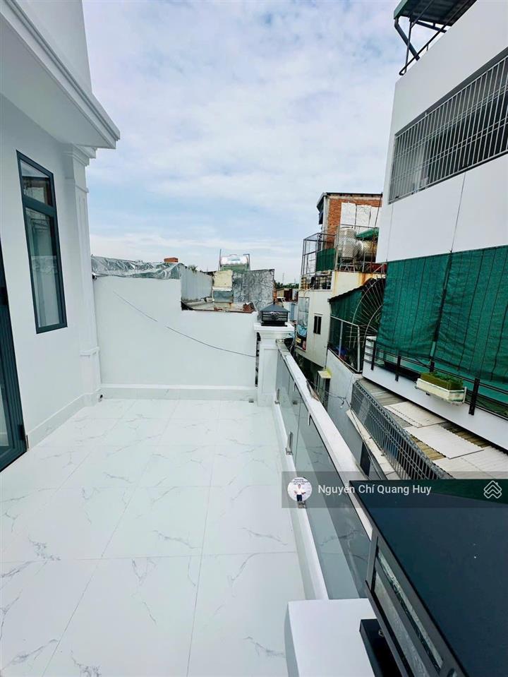 Nhà phố hiện đại ở ngay  khu yên tĩnh, an ninh  hẻm 3,5m 458 huỳnh tấn phát  4m x 20m giá 6,3 tỷ