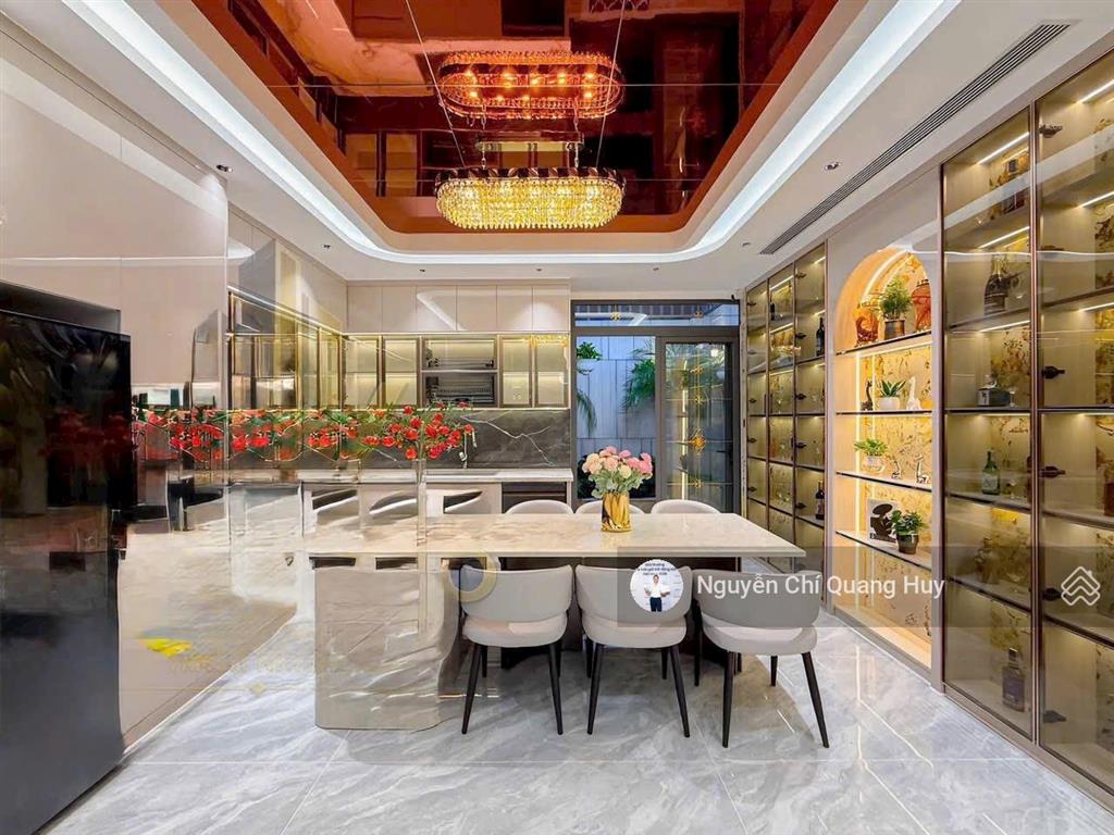 Nhà phố xây dựng mới vị trí đẹp ngay công viên khu tân mỹ d4 phạm hữu lầu  5m x 18m giá 18,6 tỷ