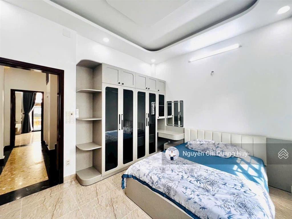 Nhà phố khu dân trí cao  khang trang  đường số hoàng quốc việt  4,2m x 12m sổ hồng  giá 10,5 tỷ