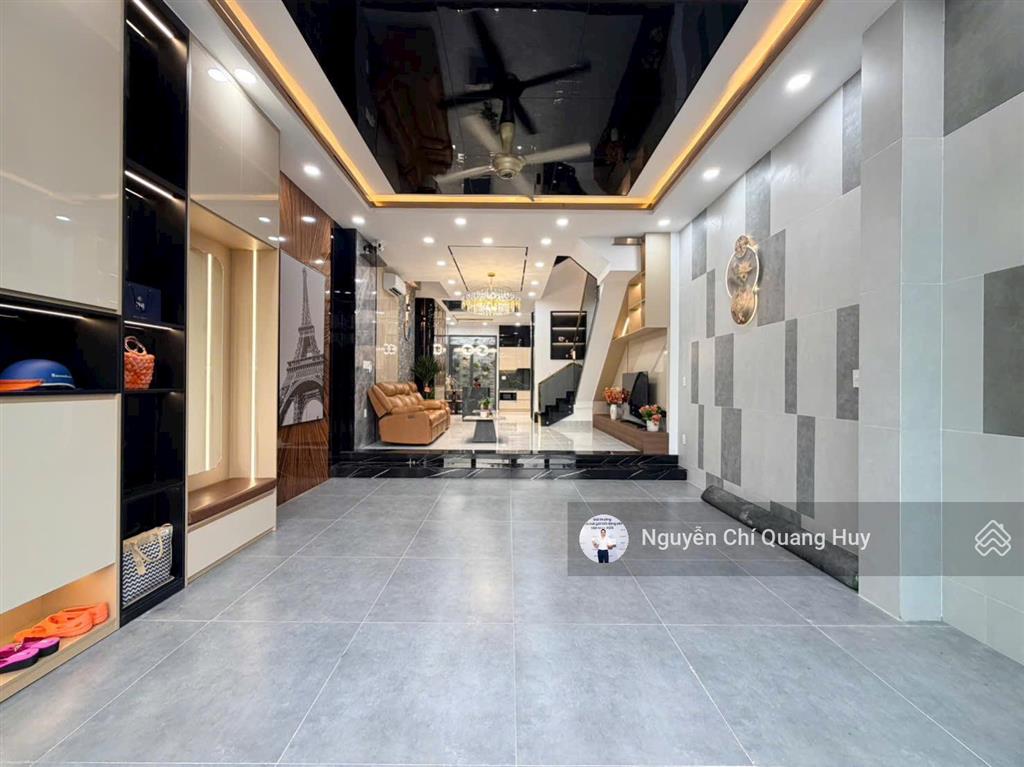 Nhà phố xây dựng mới  kdc huỳnh tấn phát  có bảo vệ, công viên  5m x 17m thang máy giá 10,6 tỷ
