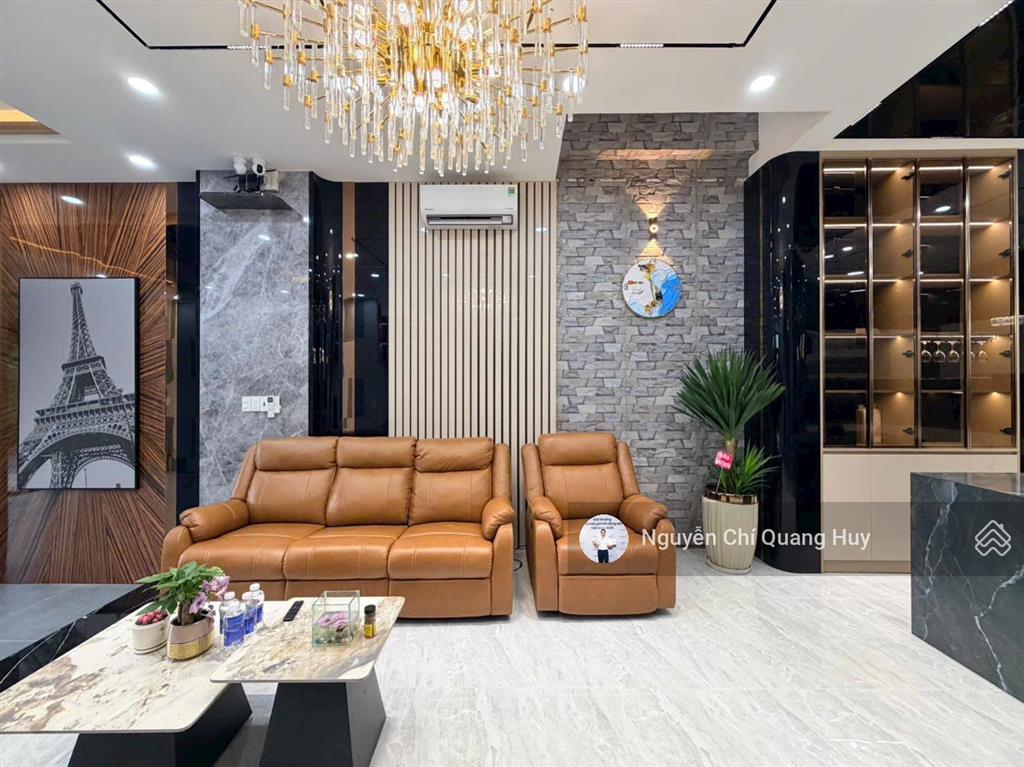 Nhà phố xây dựng mới  kdc huỳnh tấn phát  có bảo vệ, công viên  5m x 17m thang máy giá 10,6 tỷ