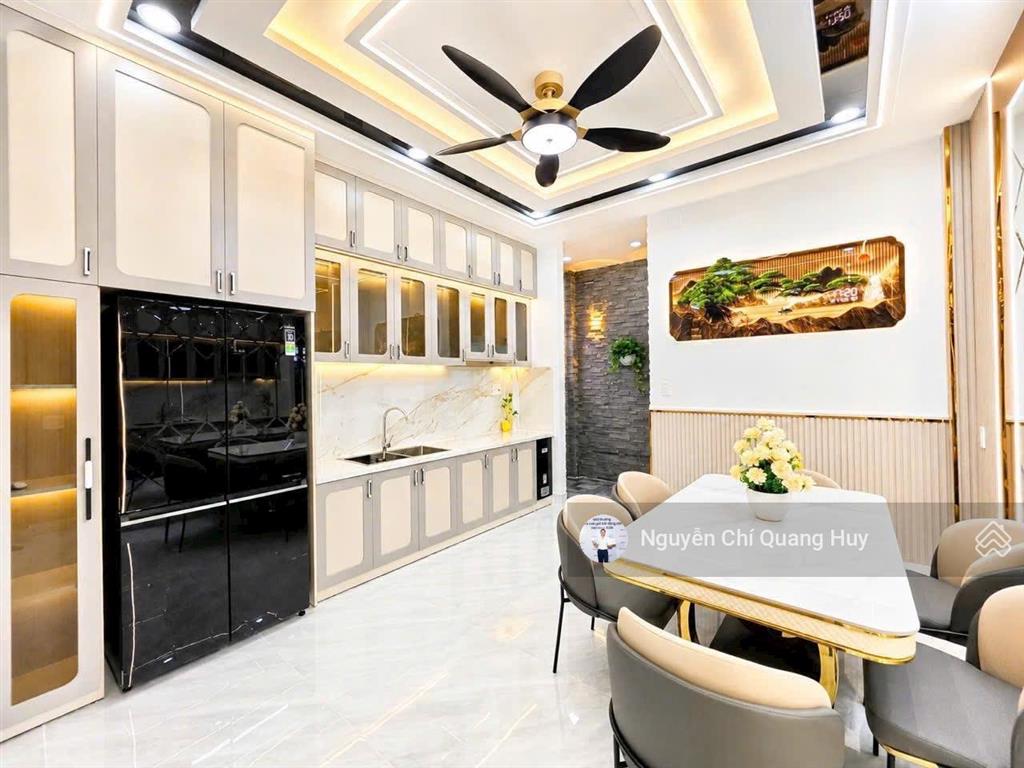 Nhà phố sang trọng vào ở ngay  hẻm thông 6m 2581 huỳnh tấn phát  4m x 16m sổ hồng giá 5,75 tỷ