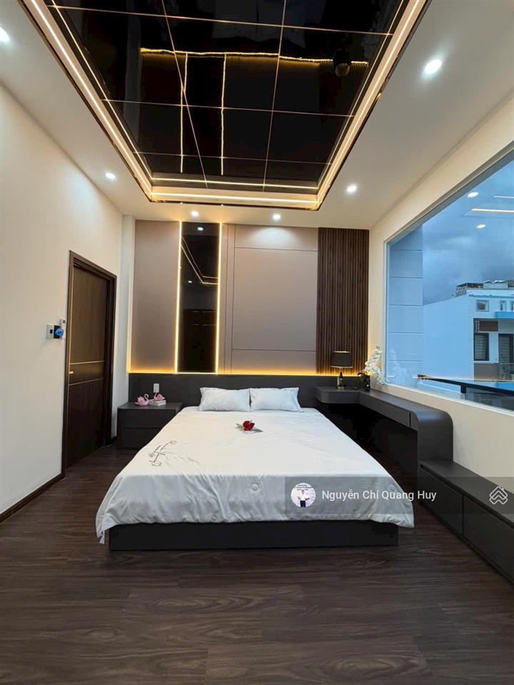 Nhà phố đủ nội thất  hẻm 3,5m 1113 huỳnh tấn phát phú thuận  4,85m x 11m sổ hồng  giá 6,95 tỷ