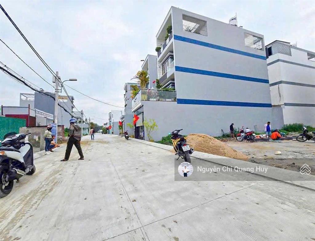 Lô đất vị trí cực đẹp xây dựng ngay  đường 12m 2552 huỳnh tấn phát phú xuân 5m x 23m  giá 5,8 tỷ