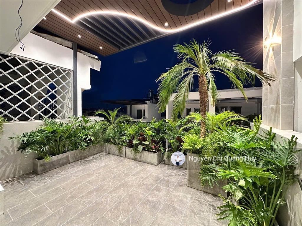 Nhà phố hiện đại  khu dân cư cao cấp văn minh  đường 8m 1979 huỳnh tấn phát 4,6x12m giá 9,39 tỷ
