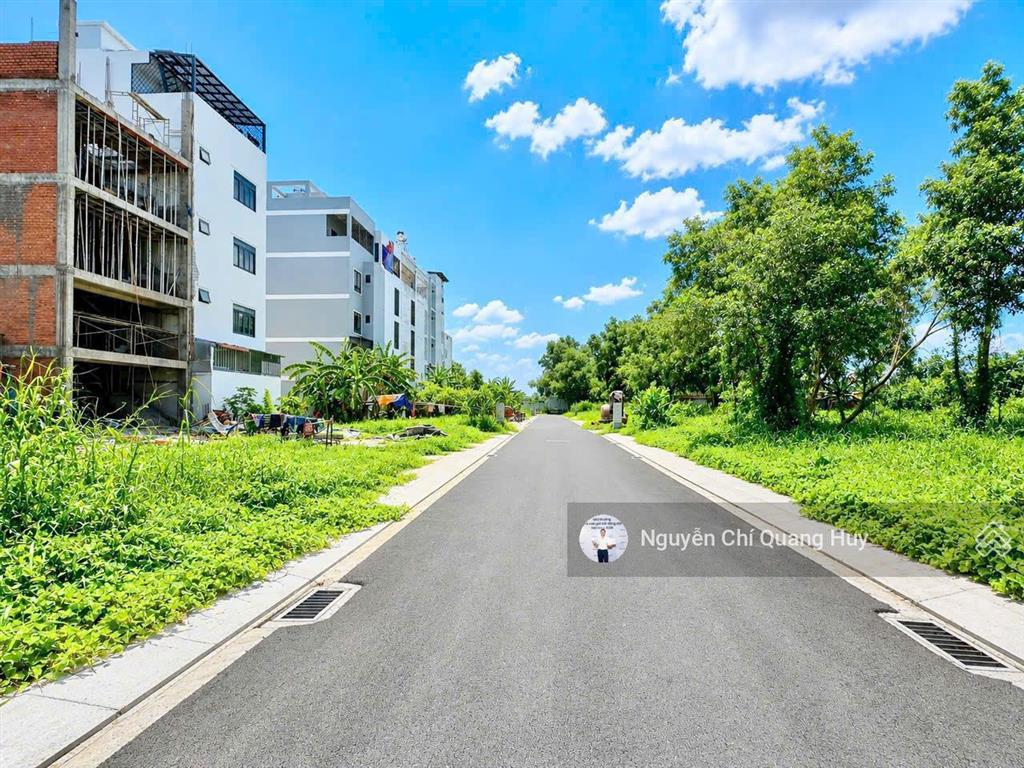 Lô đất kdc cao cấp văn minh  cao tầng đồng bộ  đường số rộng 10m hoàng quốc việt  giá 7,2 tỷ