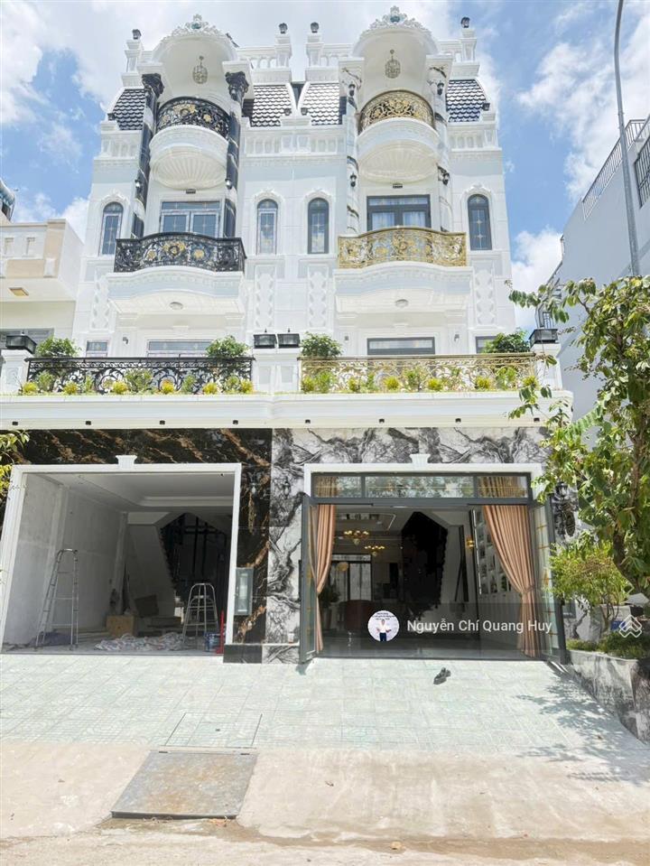 Nhà phố khu dân cư văn minh cao cấp  đường số rộng 20m vỉa hè, có công viên  5m x 18m giá 17,9 tỷ