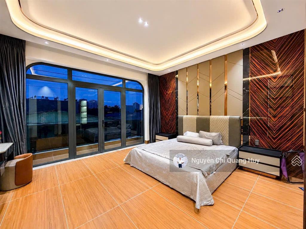 Nhà phố khu dân cư cao cấp văn minh  đường rộng 8m huỳnh tấn phát  5m x 20m thang máy giá 11,9 tỷ