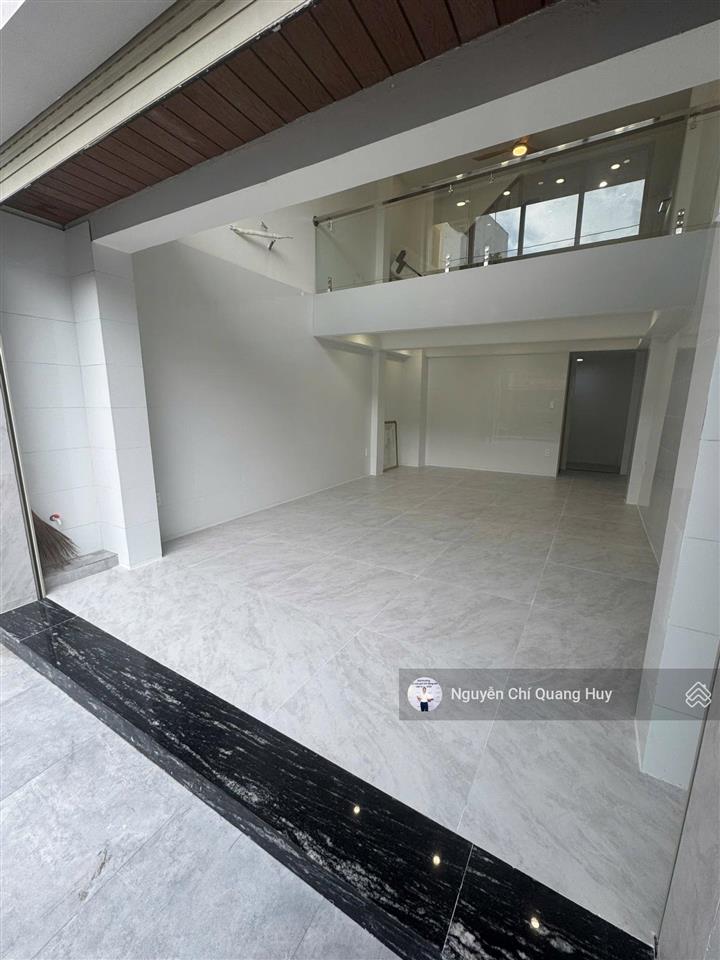 Nhà phố mặt tiền lâm văn bền  khu vực kinh doanh sầm uất đang thu nhập 36 triệu tháng, giá 11,8 tỷ