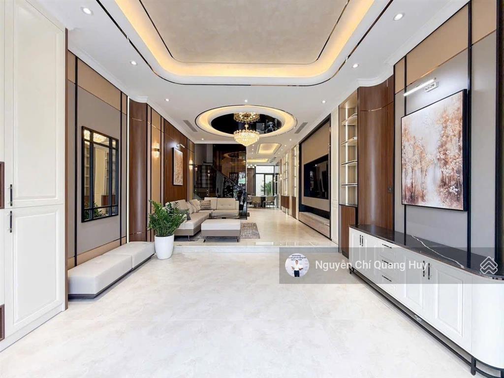 Nhà phố khu dân cư cao cấp văn minh  đường số rộng 12m có vỉa hè, thang máy  5m x 16m giá 20,5 tỷ