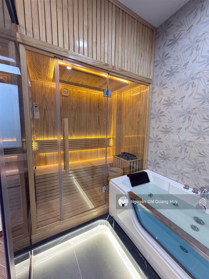 Nhà phố xây dựng mới khu dân cư cao cấp văn minh  đường rộng 14m có thang máy5m x 18m giá 18,9 tỷ