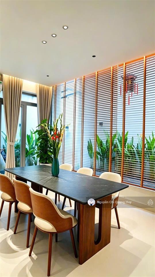 Nhà phố khu dân cư văn minh cao cấp  đường rộng 12m ngay khu bộ công an  9m x 17,5m giá 16,5 tỷ