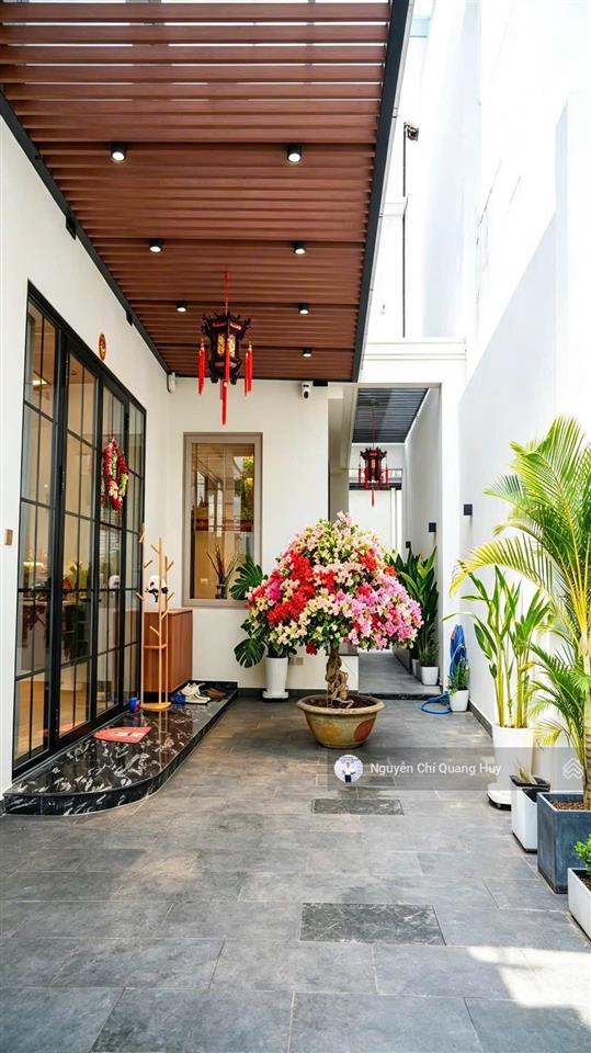 Nhà phố khu dân cư văn minh cao cấp  đường rộng 12m ngay khu bộ công an  9m x 17,5m giá 16,5 tỷ