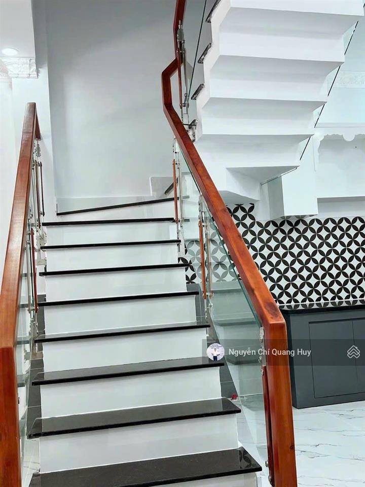 Nhà phố hiện đại  khu dân cư hiện hữu  hẻm 994 huỳnh tấn phát  5m x 12,5m sổ hồng giá 6,99 tỷ