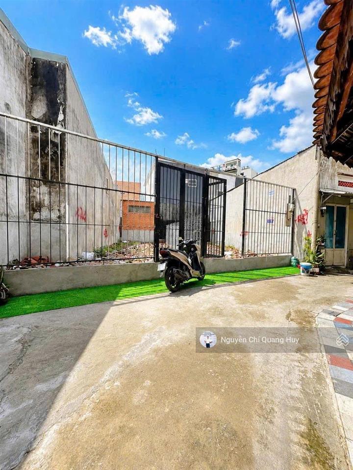 Lô đất khu dân cư cao cấp văn minh  đường số 49 lâm văn bền quận 07  4,3x13m sổ hồng giá 6,9 tỷ